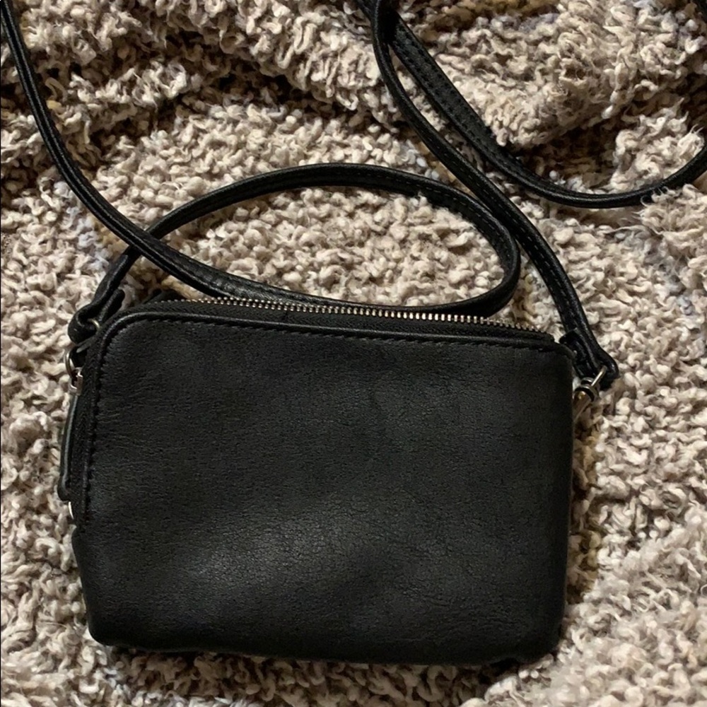 Small black cross body
